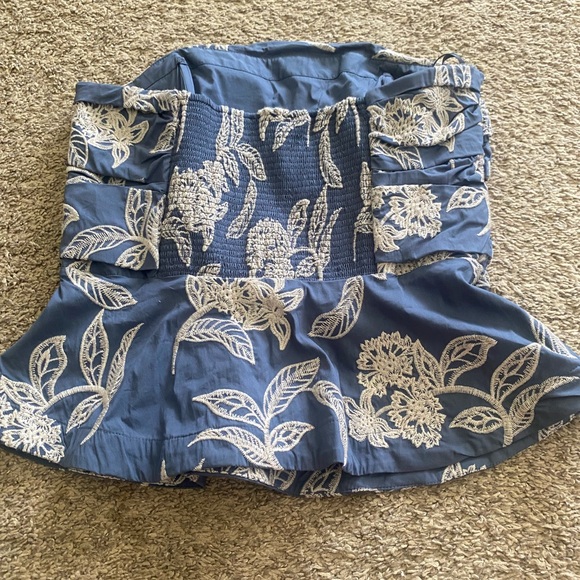 White House Black Market corset top - Picture 3 of 4